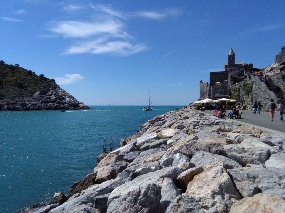 Casa Bouganville La Spezia Esterno foto